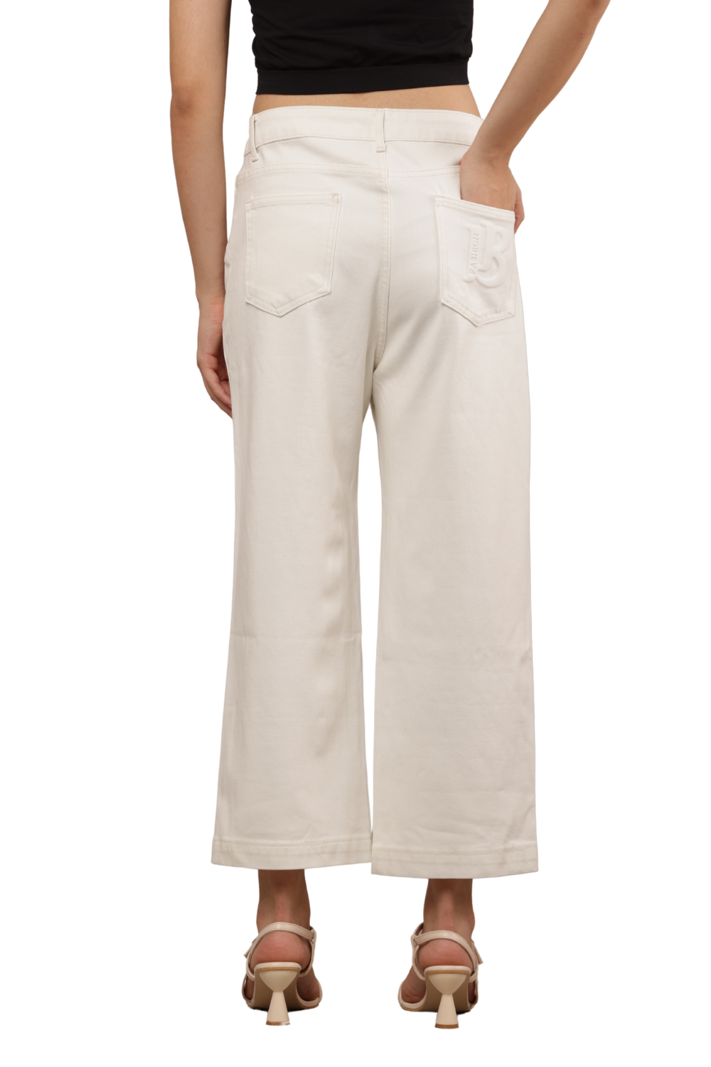 Women's Wide-Leg Off-White Denim Jeans – Korean Fashion Inspired