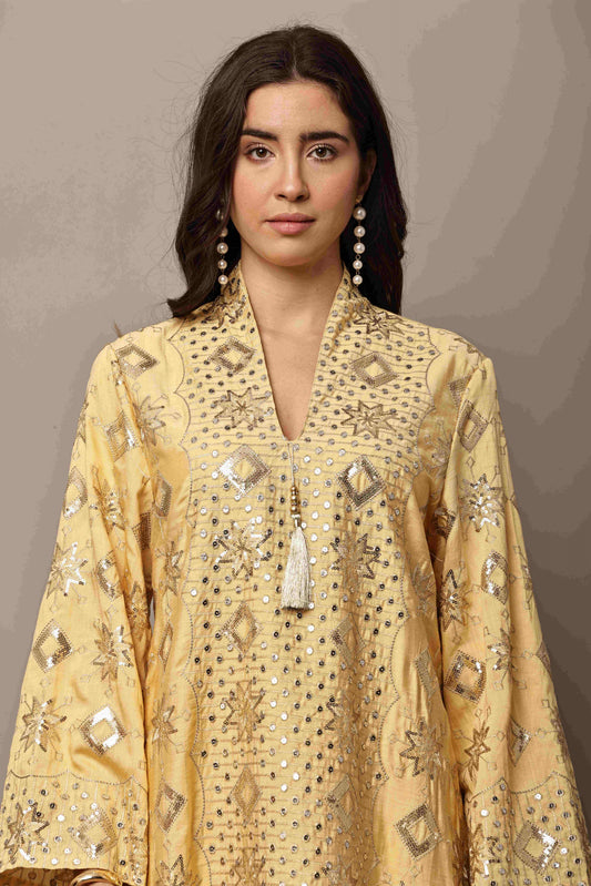 Golden Noor Embroidered Kaftan – Luxury Ramadan & Eid Maxi Dress