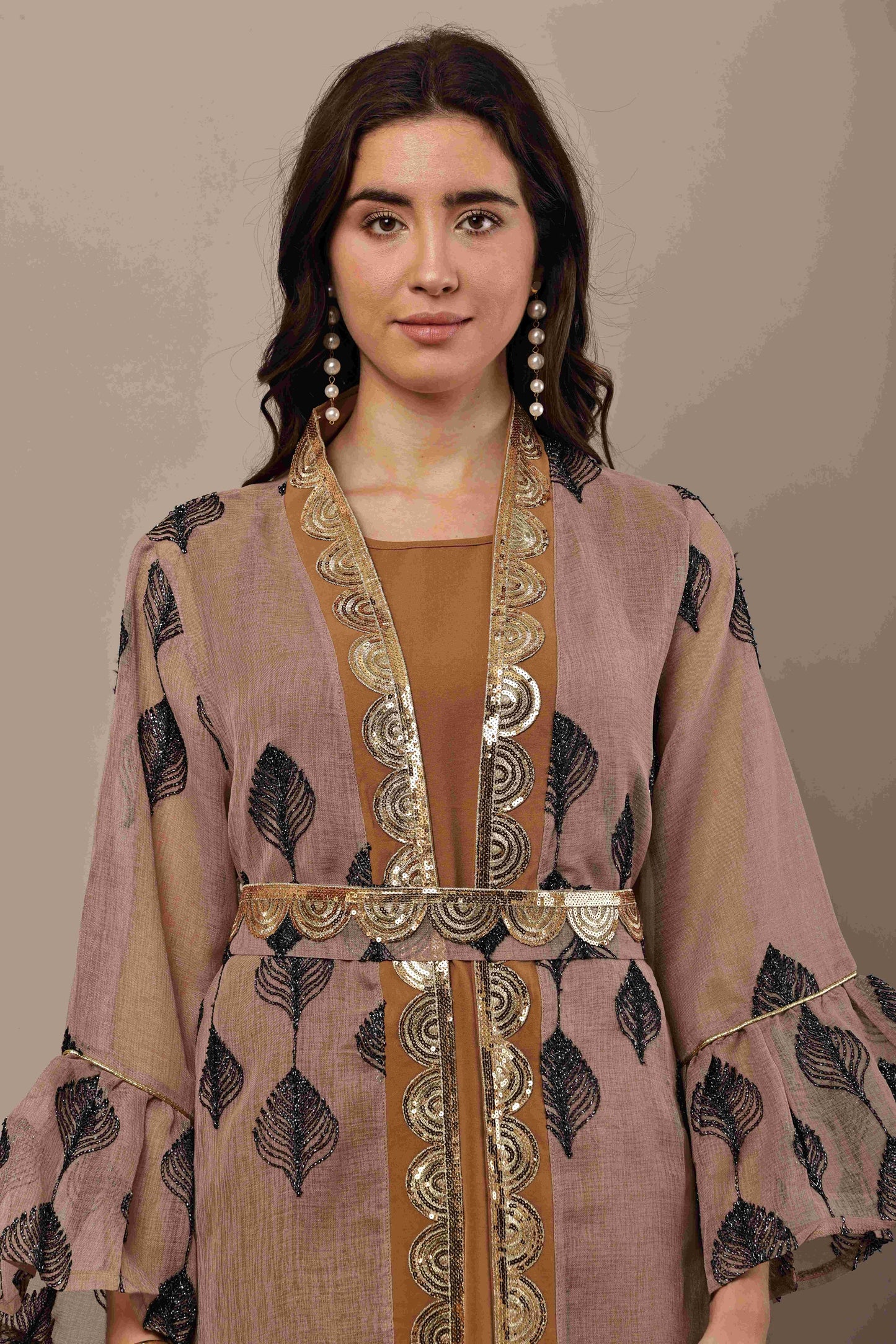 Desert Elegance Embroidered Open Abaya Set – Luxury Ramadan & Eid Outfit