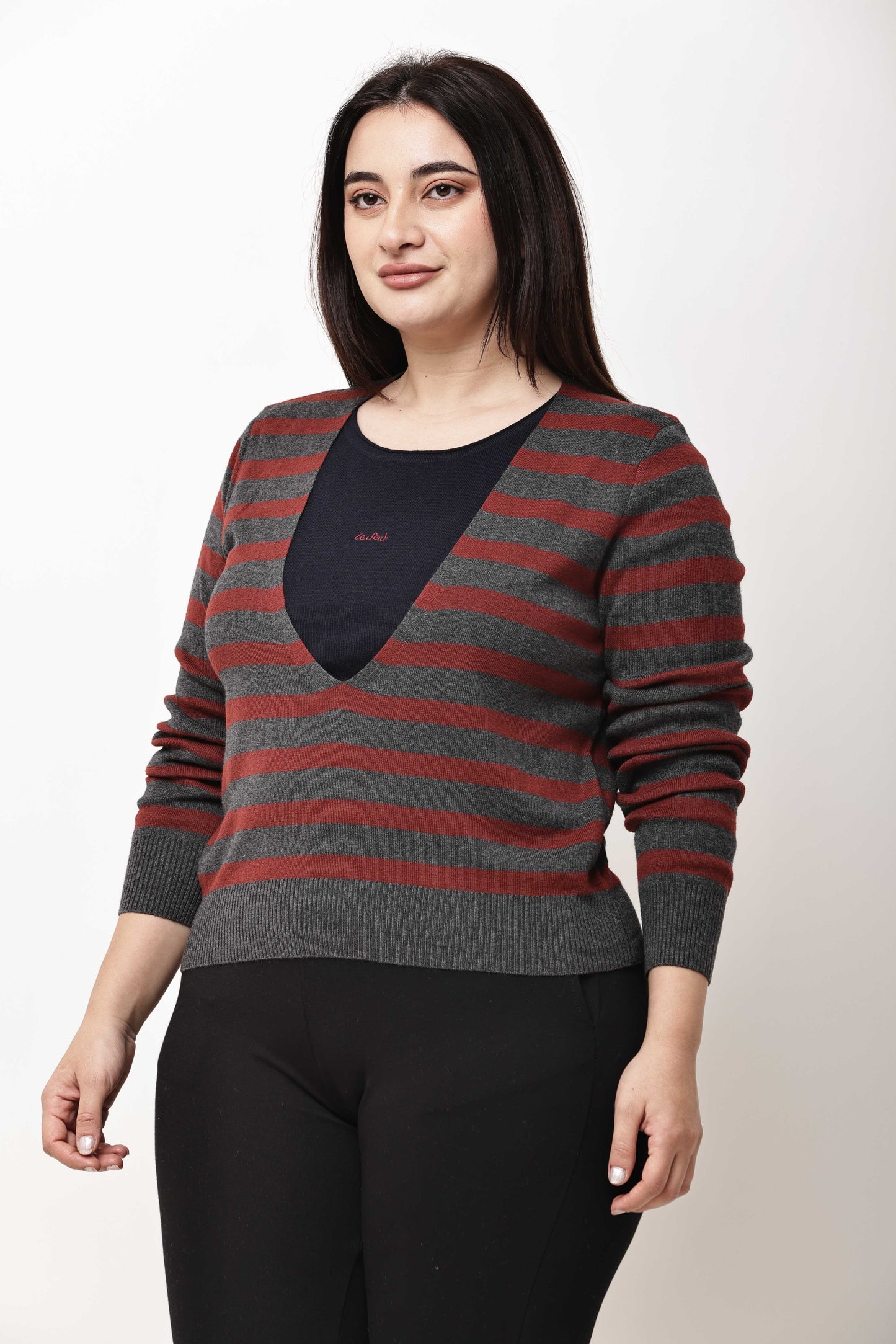 Dark Grey V-Neck Knit Sweater for Women | Winter Pullover Top
