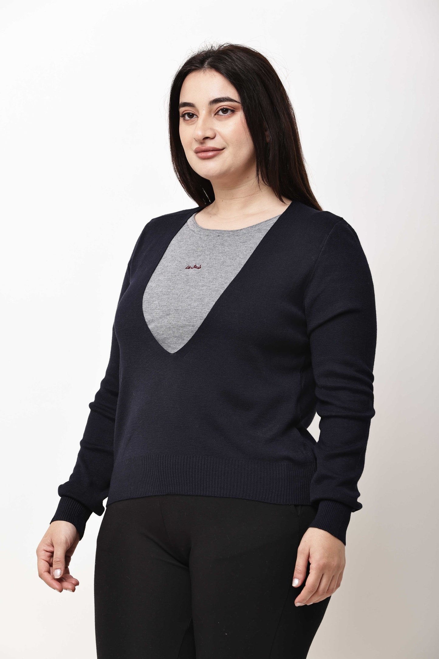 Dark Grey V-Neck Knit Sweater for Women | Winter Pullover Top