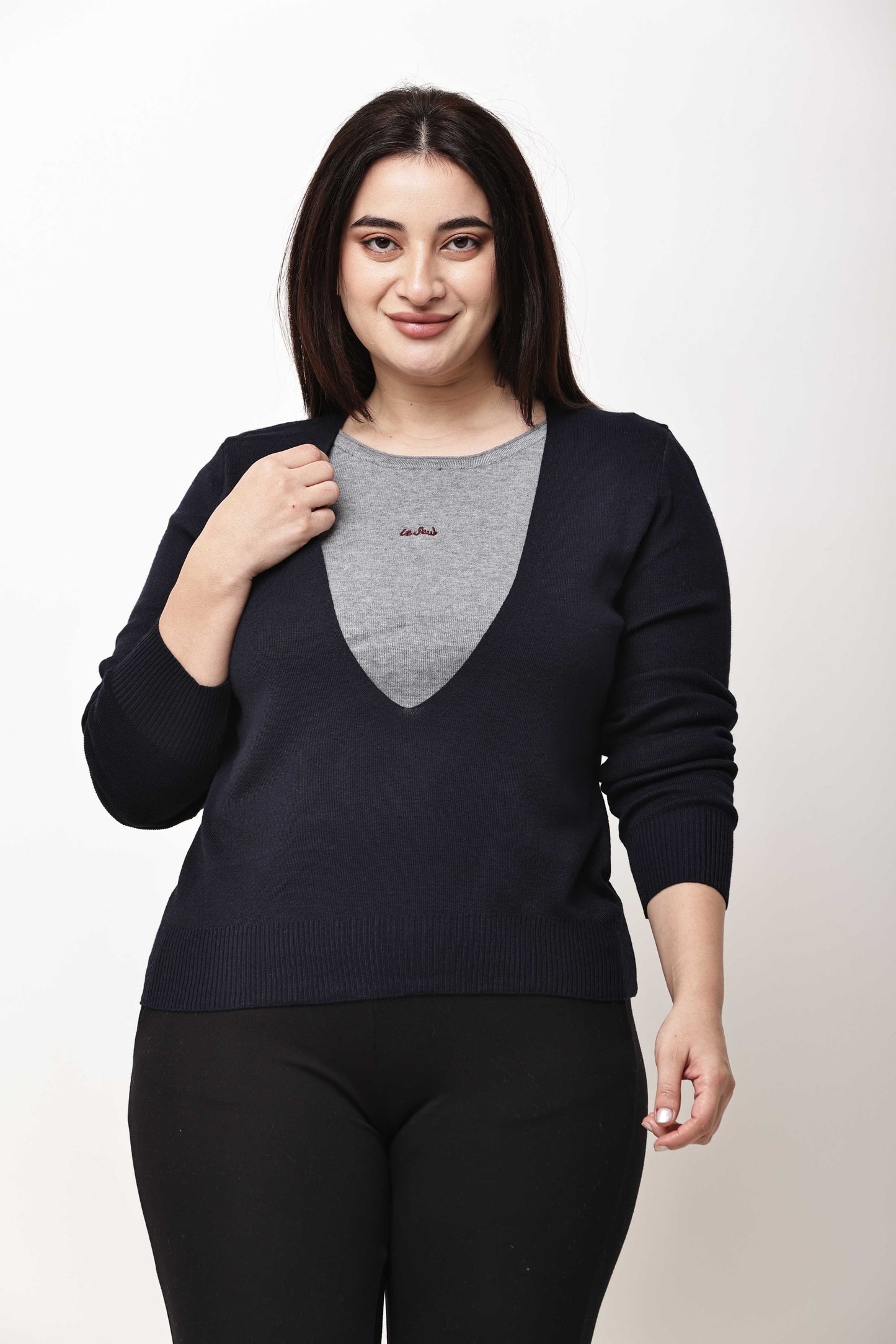 Dark Grey V-Neck Knit Sweater for Women | Winter Pullover Top
